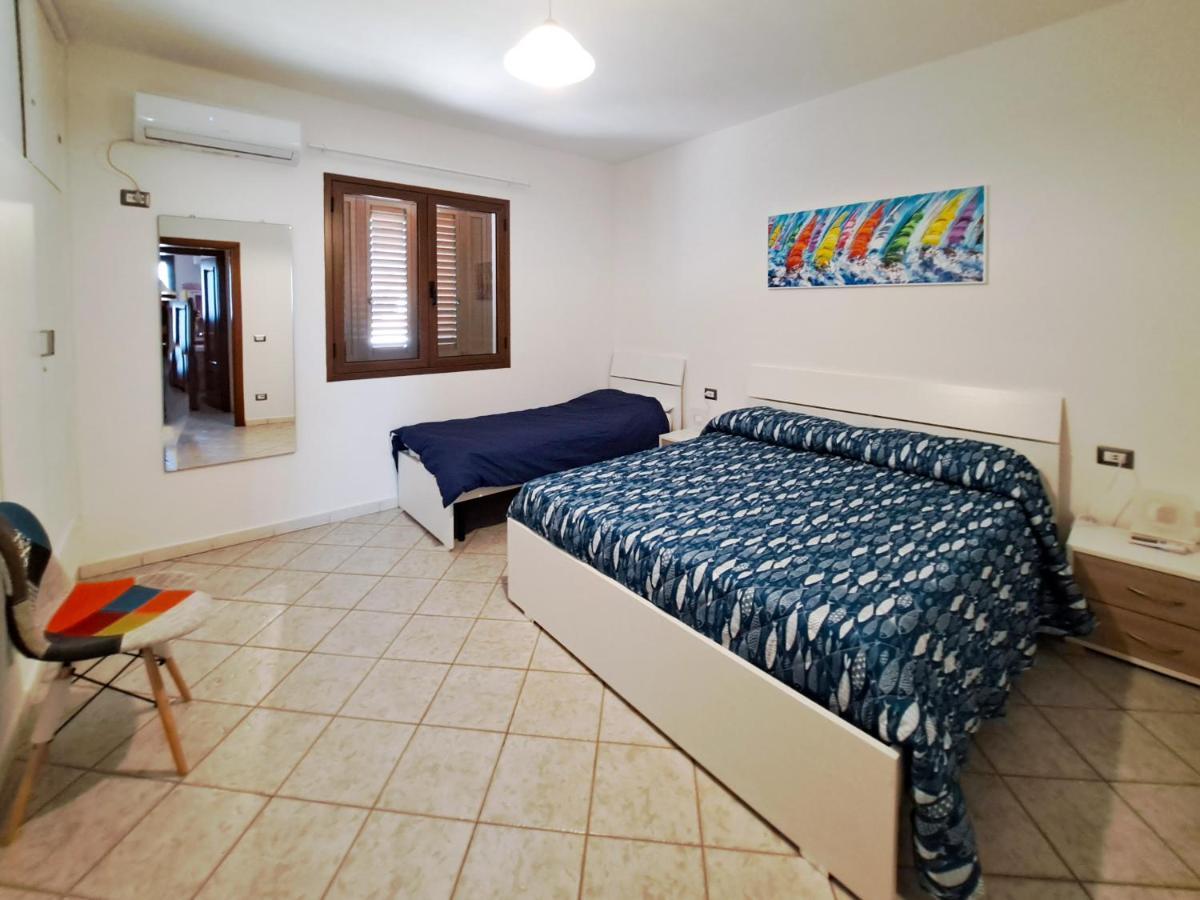 Appartamento Trilocale Vicino Al Centro Di San Teodoro Сан-Теодоро Екстер'єр фото